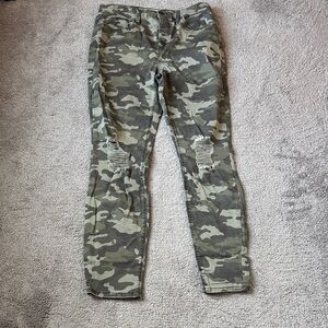 Mudd Camouflage High Rise Jeggings SIZE 11